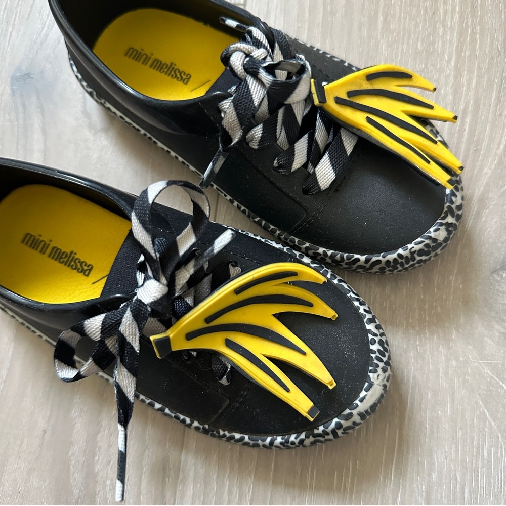 Mini Melissa x Fabula Banana Sneaker Collab Size 10T - Picture 5 of 5